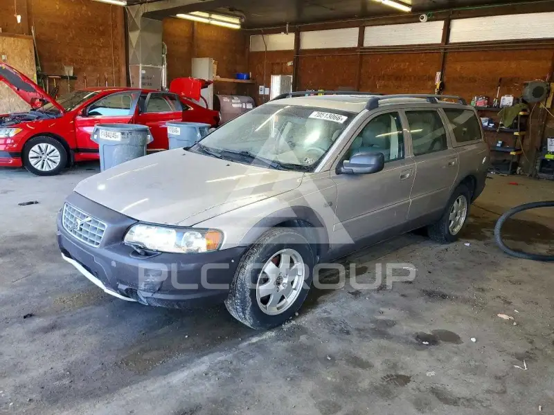 2002 Volvo V70 фото