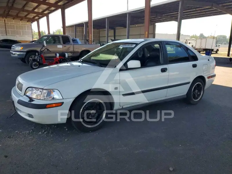 2002 Volvo S40 фото