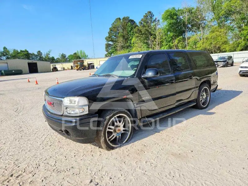 2002 GMC DENALI photo