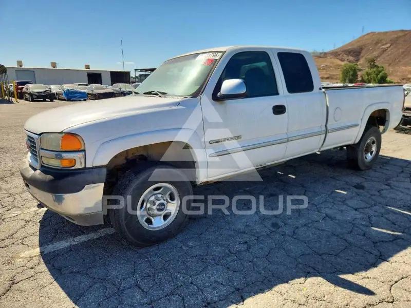 2002 GMC Sierra фото