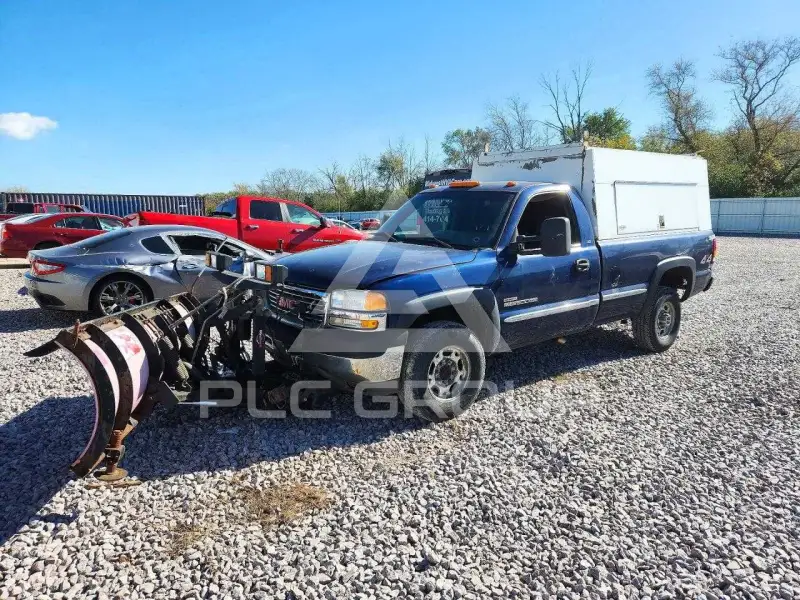 2002 GMC Sierra photo