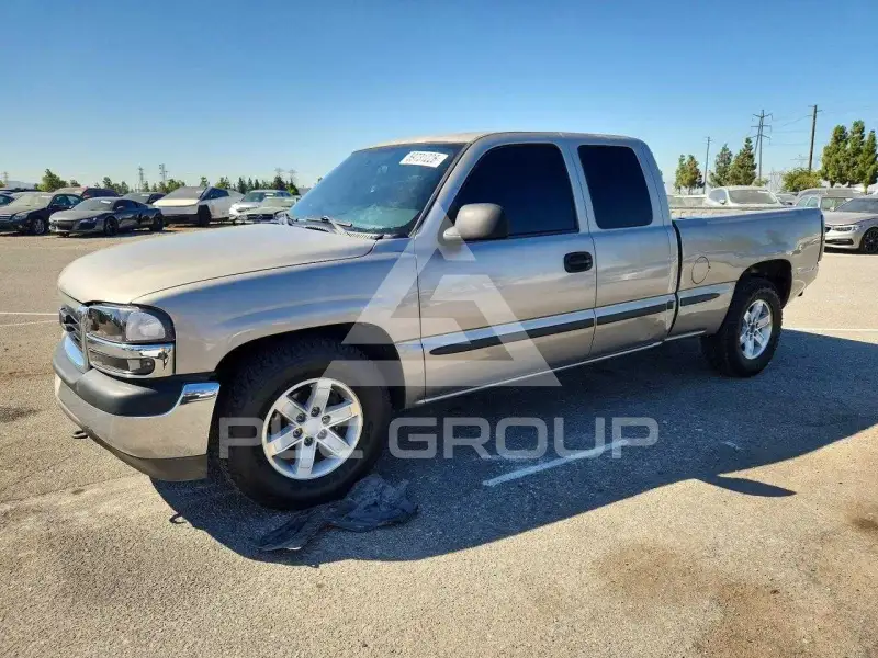 2002 GMC Sierra фото