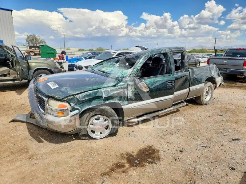 2002 GMC Sierra photo