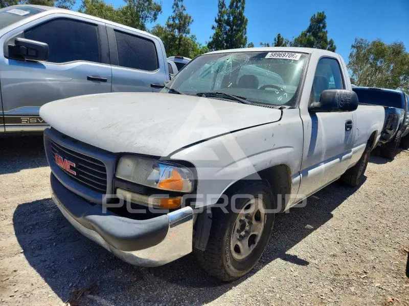 2002 GMC Sierra фото