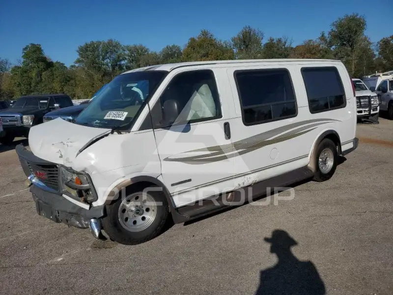 2002 GMC Savana фото