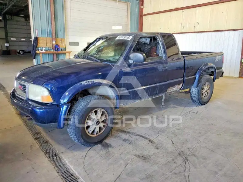 2002 GMC SONOMA фото