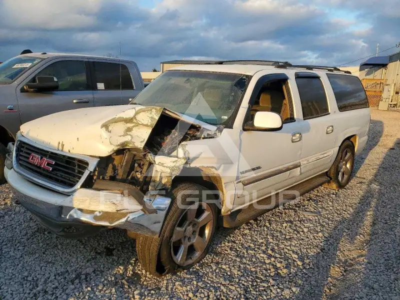 2002 GMC YUKON фото