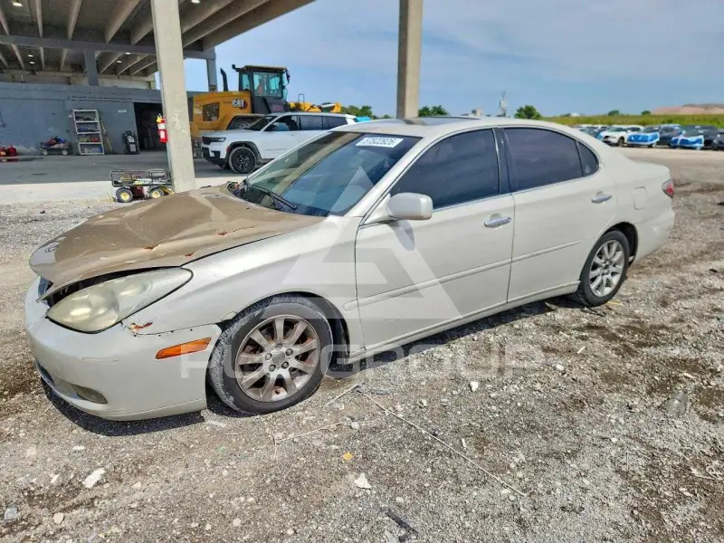 2002 Lexus ES300 photo