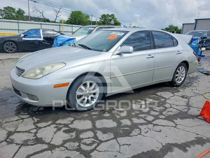 2002 Lexus ES300 photo