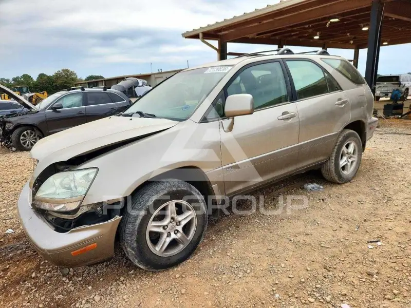 2002 Lexus RX300 photo