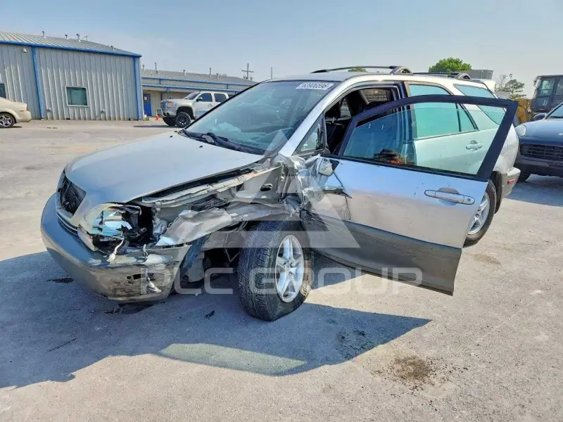 2002 Lexus RX300 фото