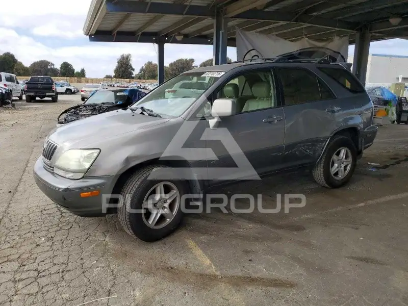 2002 Lexus RX300 фото