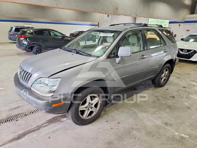2002 Lexus RX300 photo