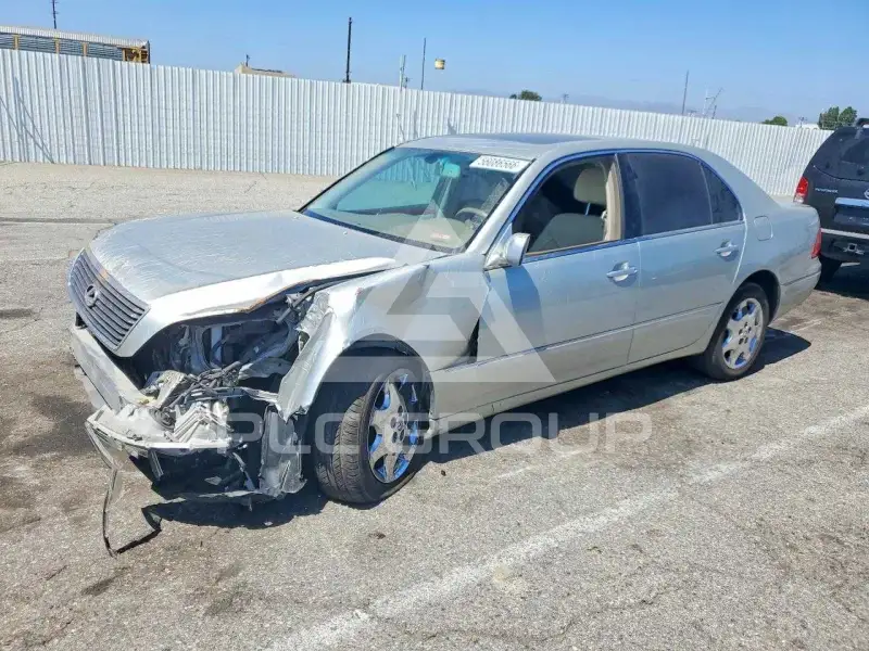 2002 Lexus LS430 photo