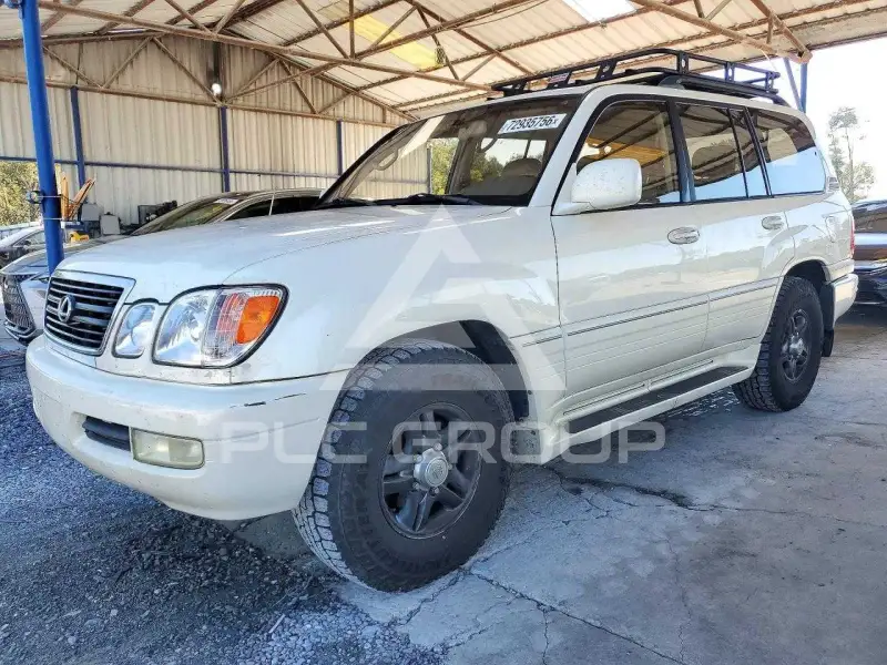 2002 Lexus LX470 photo