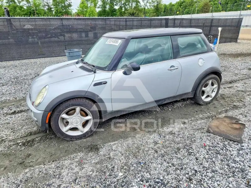2002 Mini COOPER фото