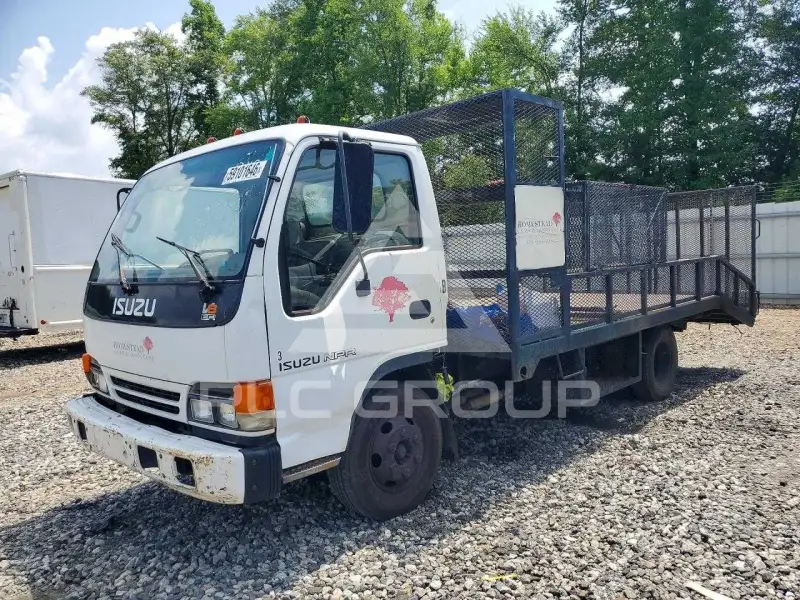 2002 Isuzu NPR фото