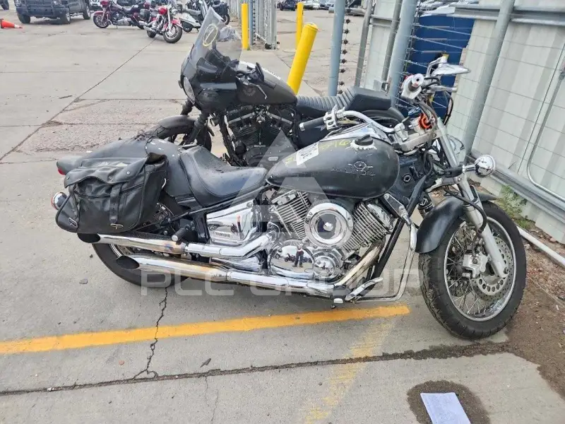 2002 Yamaha XVS1100 фото