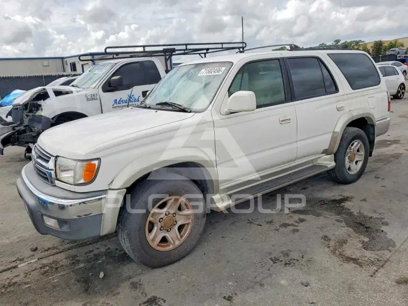 2002 Toyota 4 RUNNER photo