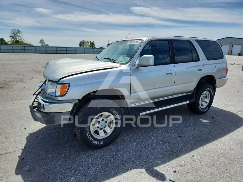 2002 Toyota 4 RUNNER photo
