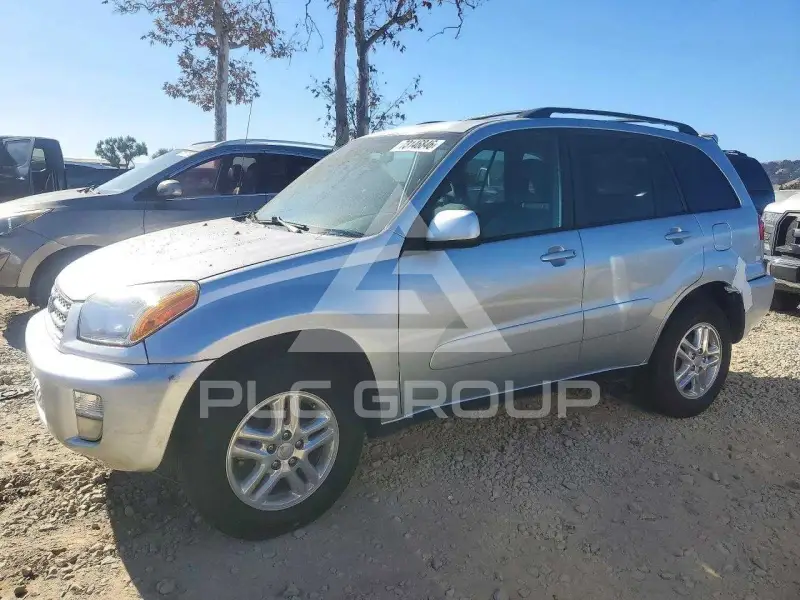 2002 Toyota RAV4 photo