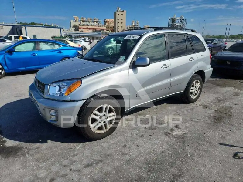 2002 Toyota RAV4 photo