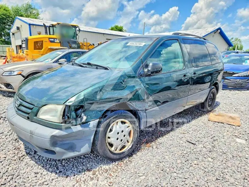 2002 Toyota SIENNA фото