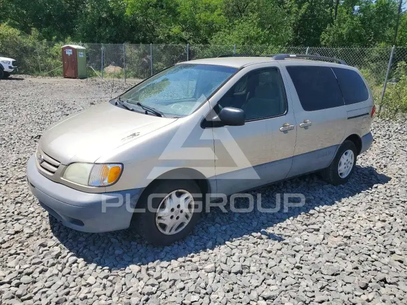 2002 Toyota SIENNA фото