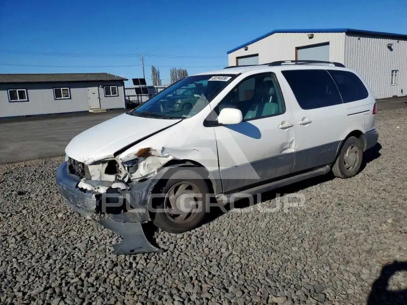 2002 Toyota SIENNA фото