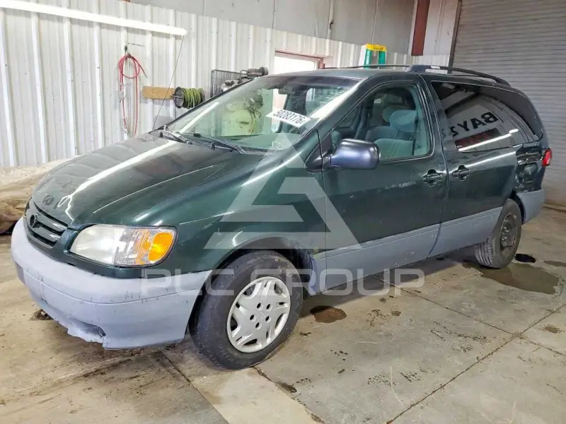 2002 Toyota SIENNA фото