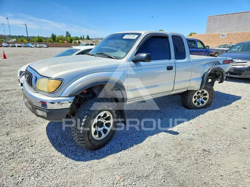 2002 Toyota TACOMA фото