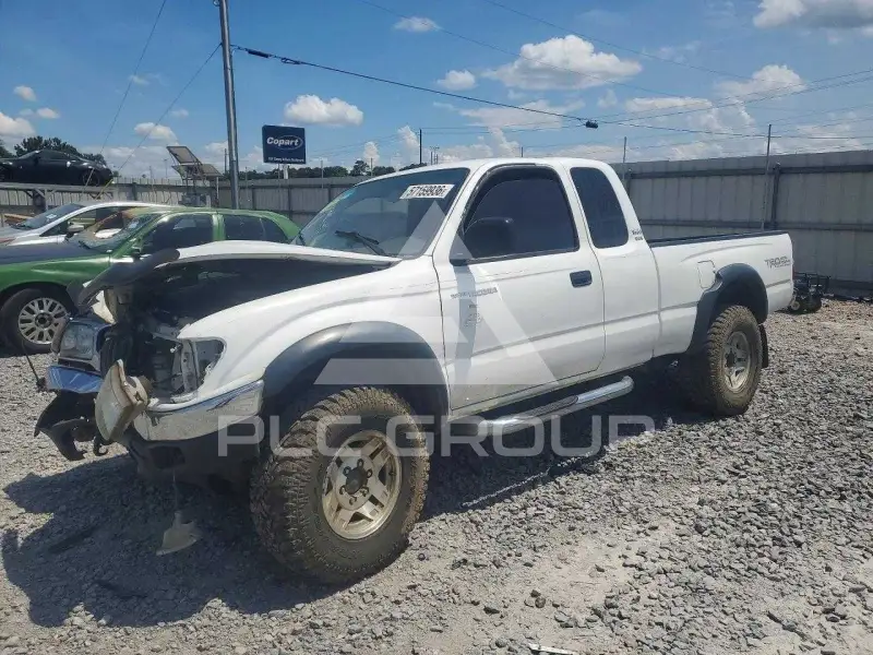 2002 Toyota TACOMA photo