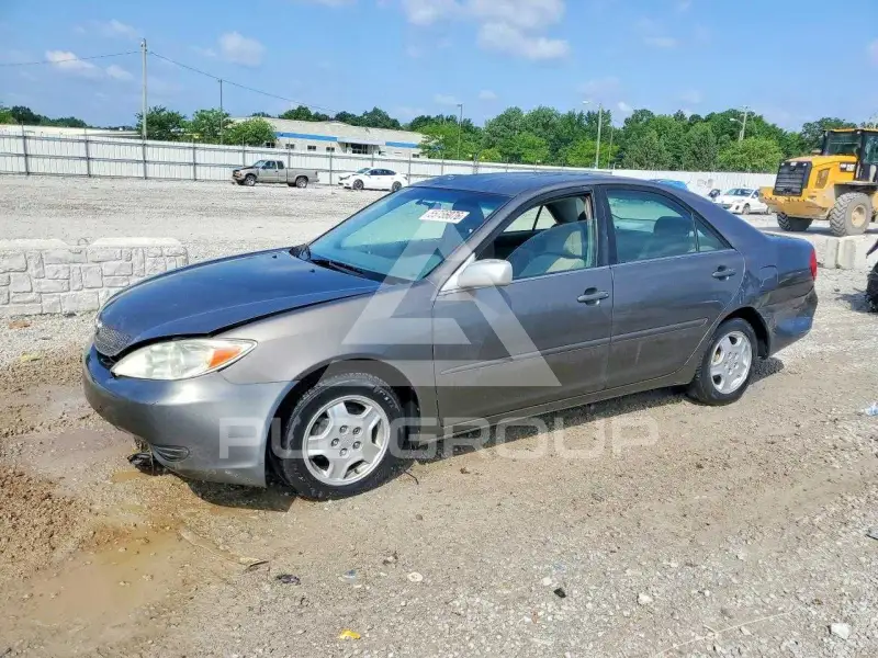 2002 Toyota CAMRY фото