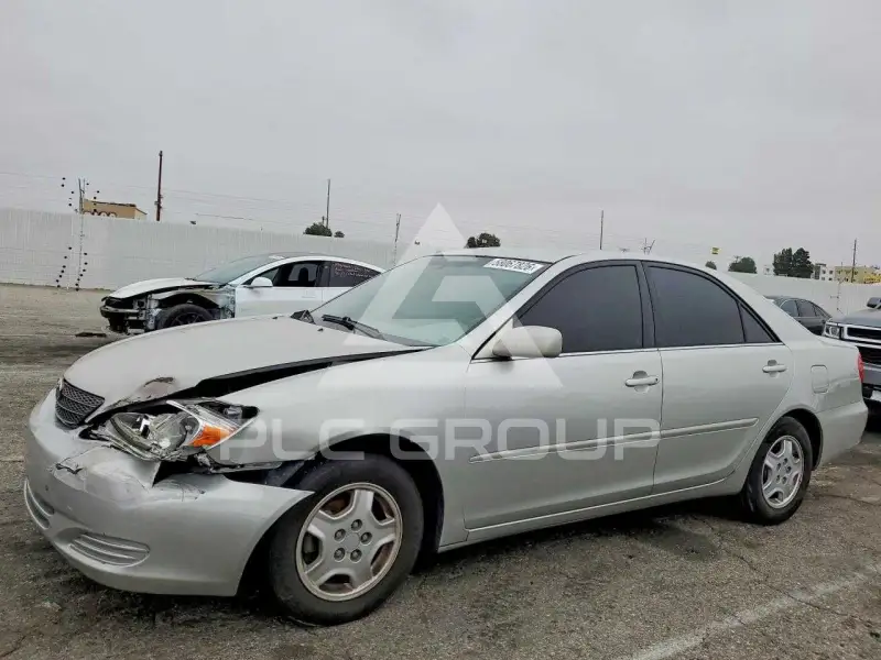 2002 Toyota CAMRY фото
