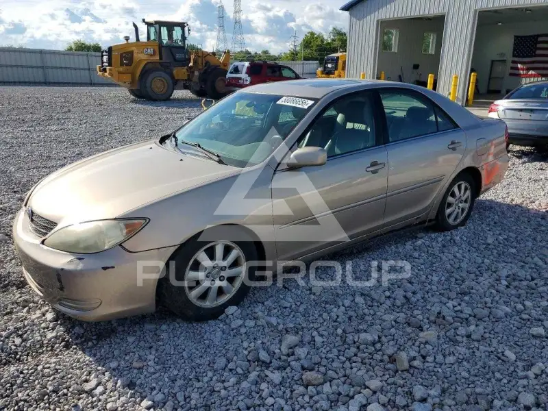 2002 Toyota CAMRY фото