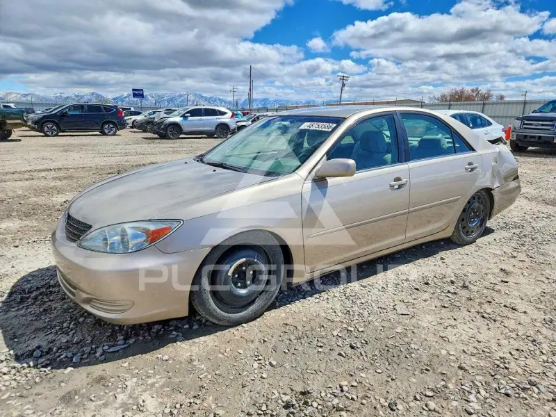 2002 Toyota CAMRY фото
