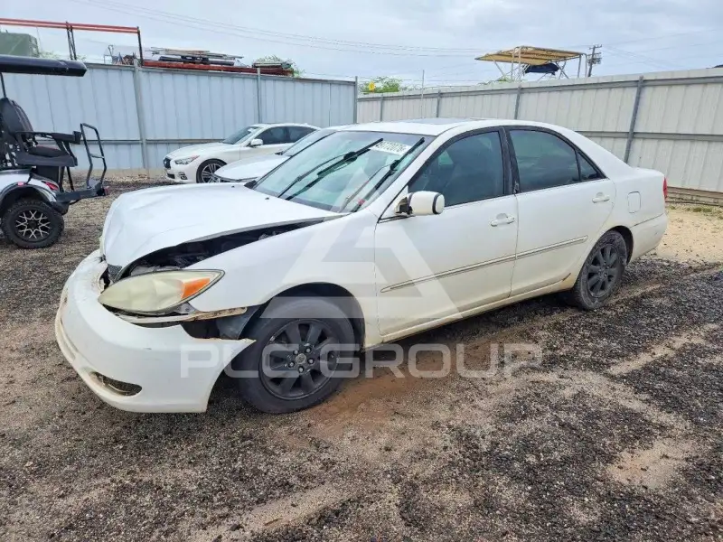 2002 Toyota CAMRY фото