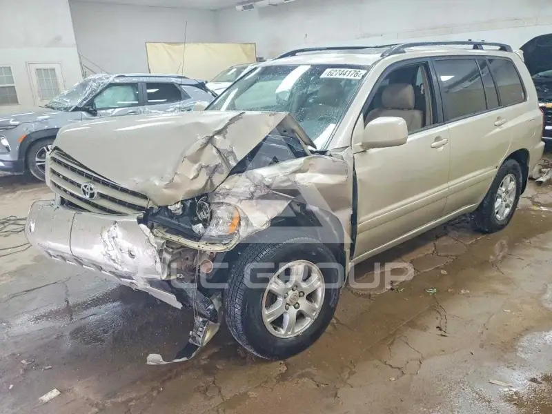 2002 Toyota Highlander photo