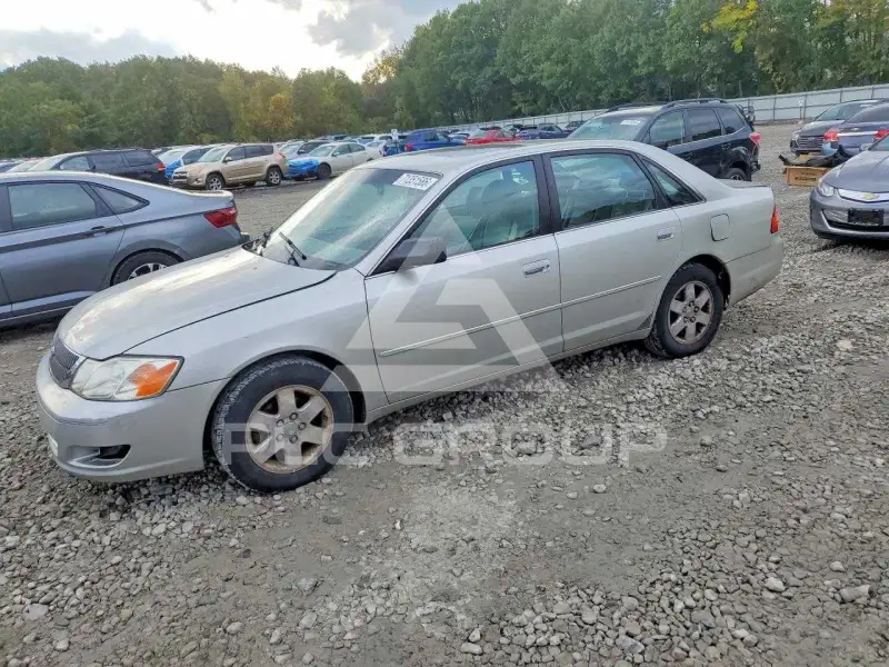 2002 Toyota AVALON фото