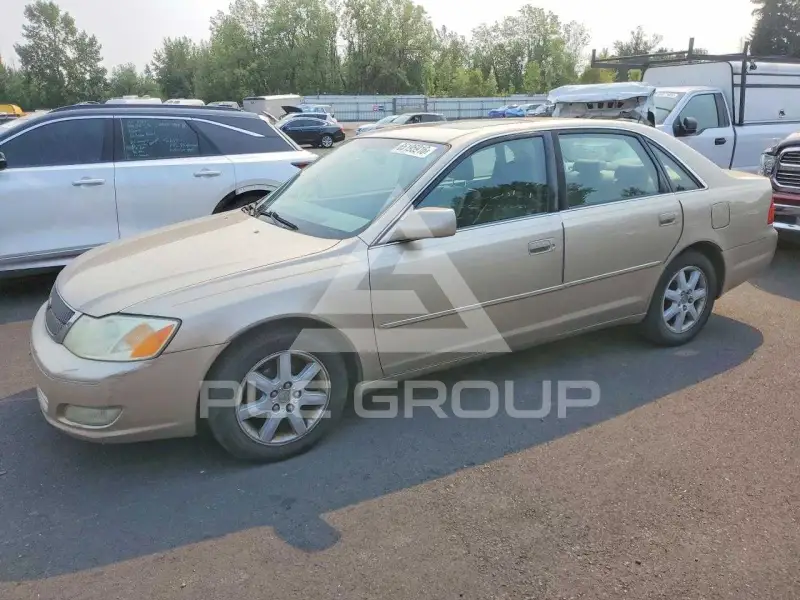 2002 Toyota AVALON фото
