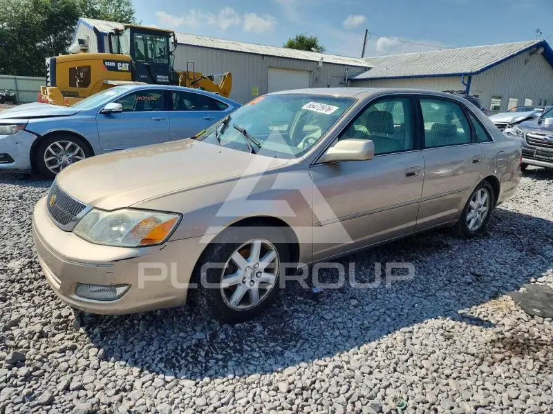 2002 Toyota AVALON фото