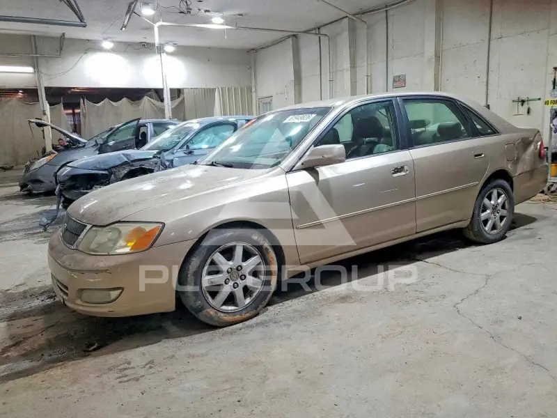 2002 Toyota AVALON фото