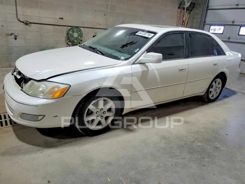 2002 Toyota AVALON фото