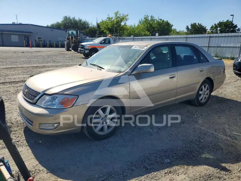 2002 Toyota AVALON фото