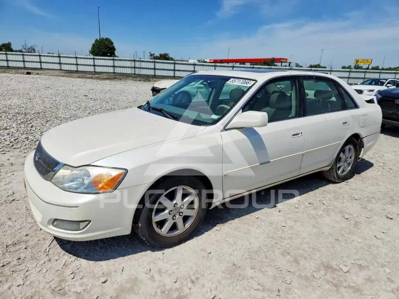 2002 Toyota AVALON фото