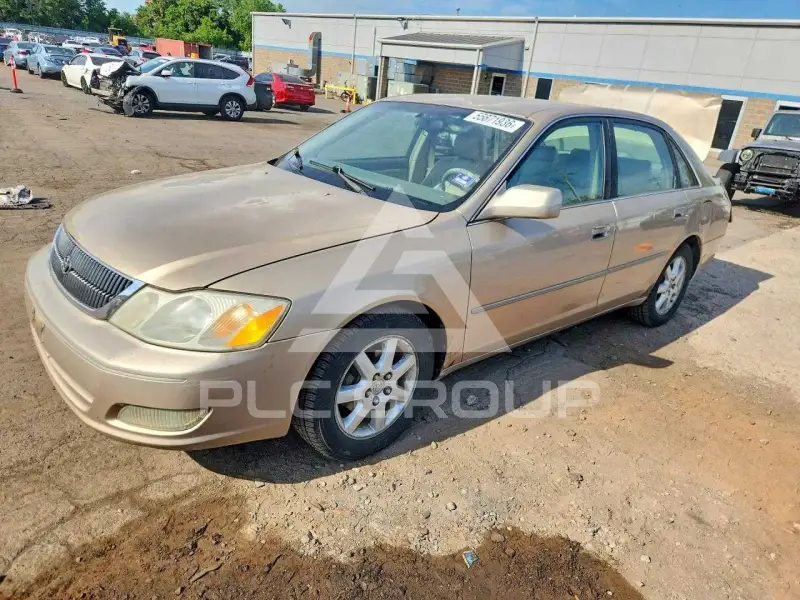 2002 Toyota AVALON фото