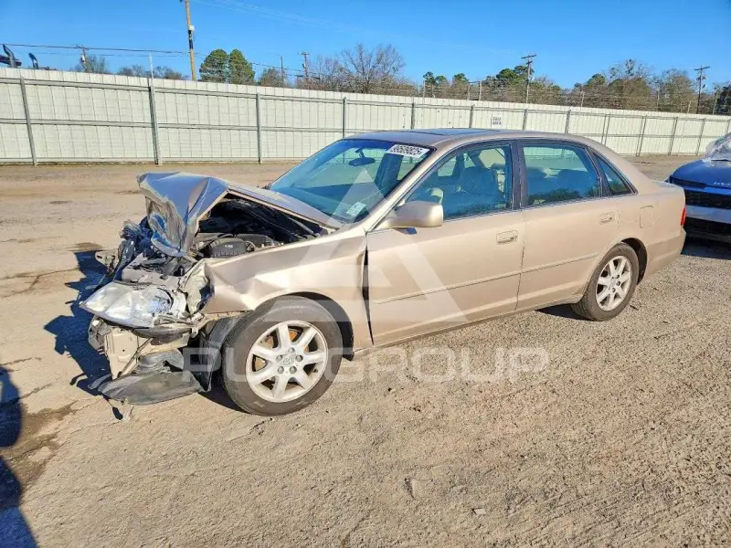 2002 Toyota AVALON photo
