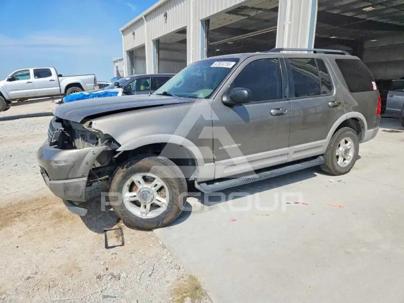 2002 Ford EXPLORER photo