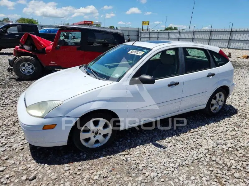 2002 Ford FOCUS photo