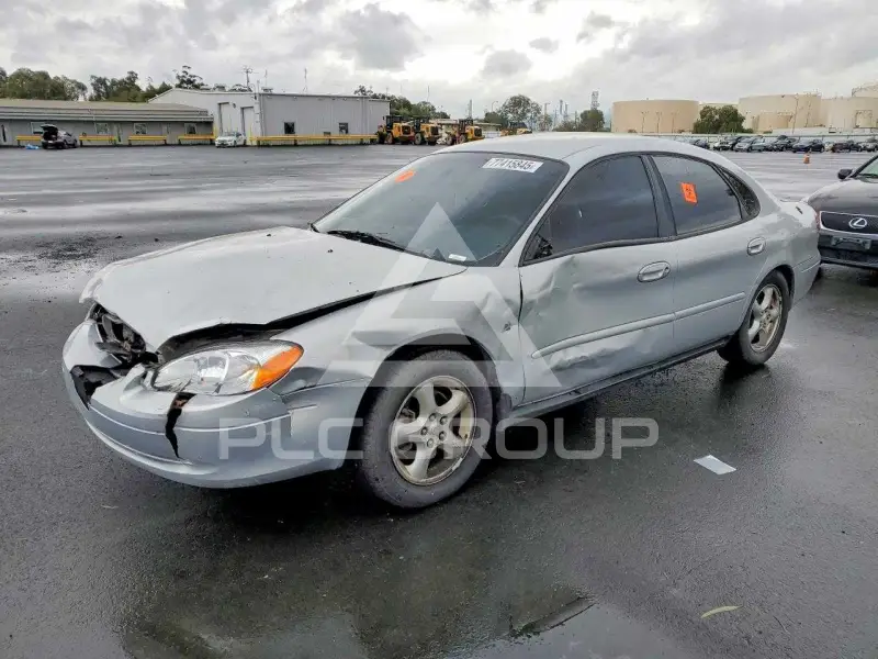 2002 Ford TAURUS photo